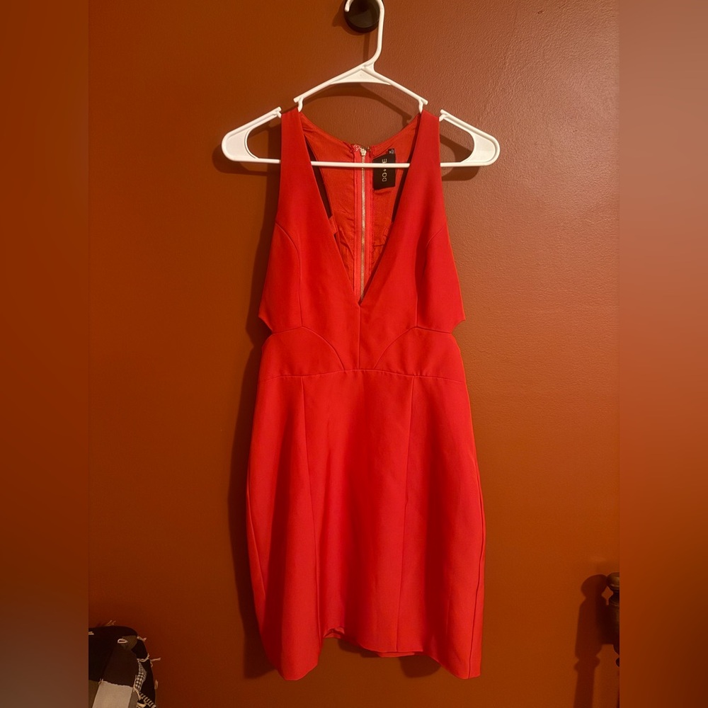 DO+BE Red Halter Sheath Cocktail Dress